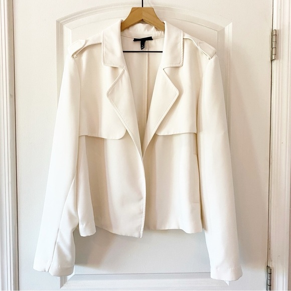 LANE BRYANT White Infinite Stretch Crop Trench Coat Jacket - Picture 2 of 11